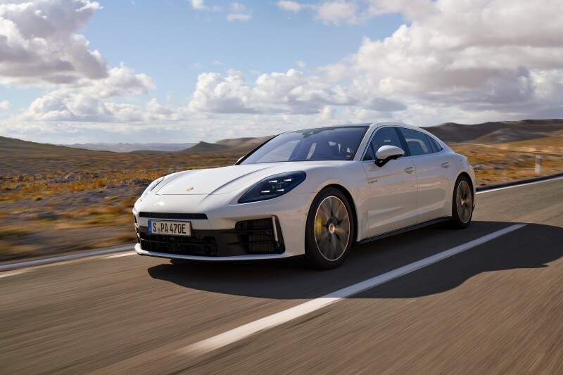 Porsche Panamera 4 E-Hybrid.