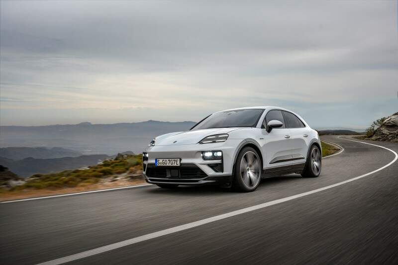 Porsche Macan.