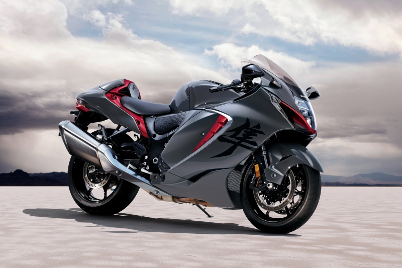 Suzuki GSX1300 Hayabusa.