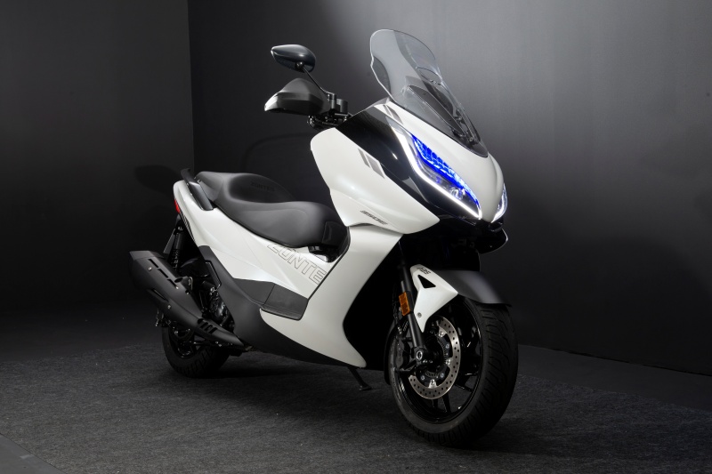 Zontes 350E.