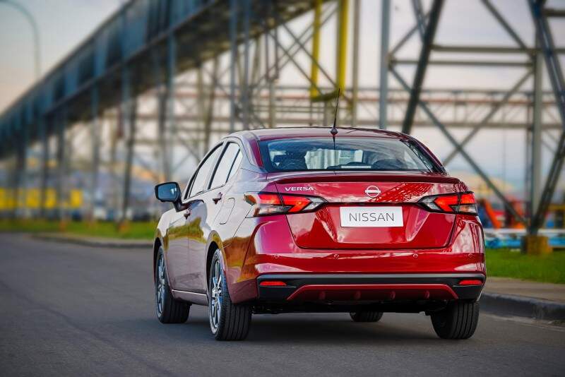 Nissan Versa SR.