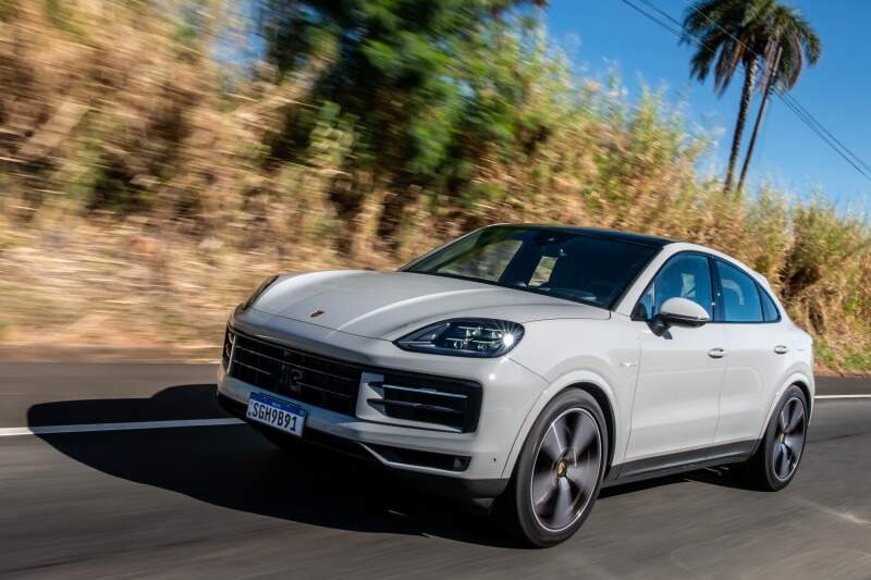 Porsche Cayenne E-Hybrid.