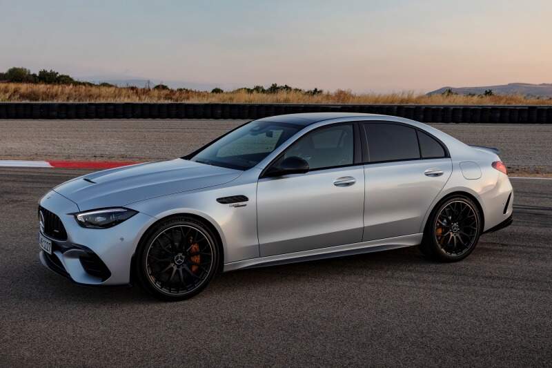 Mercedes-Benz apresenta C 63 AMG ‘fake’ e de preço surreal