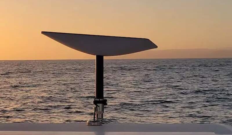 Antena da Starlink, que oferece internet por satélite de alta velocidade a baixo custo. Foto: Mustad Marine