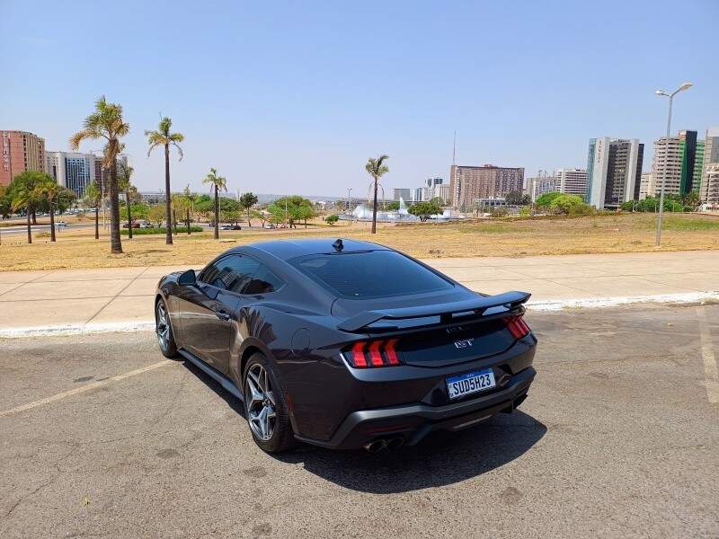 Ford Mustang GT Performance.