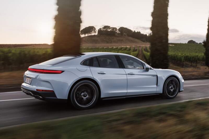 Porsche Panamera Turbo E-Hybrid.