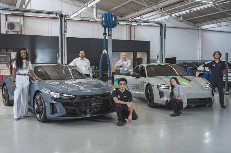 Projeto E-ducar da Porsche, Audi e Projeto Pascar.