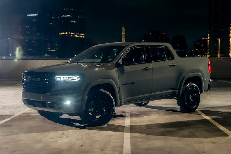 Rampage Laramie 2.2 Turbodiesel Night Edition.