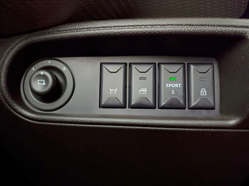 Citroën Basalt Shine.