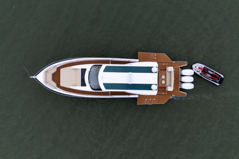 Fishing 510 Super Sport.