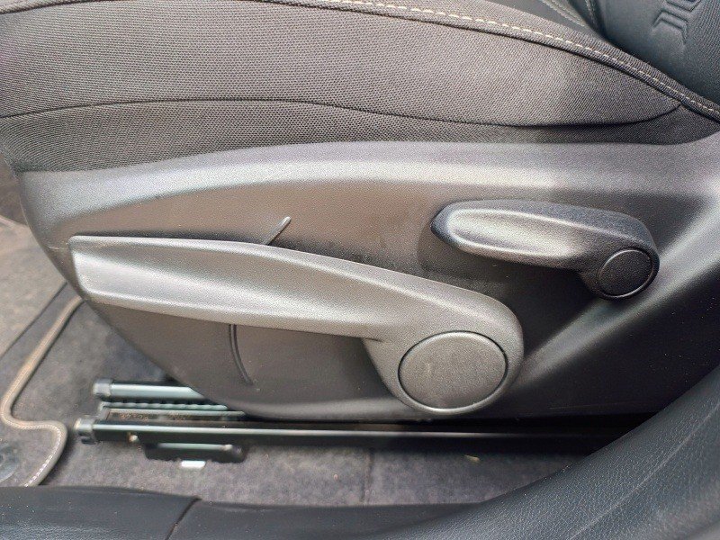 Jeep Renegade Sport Altitude.