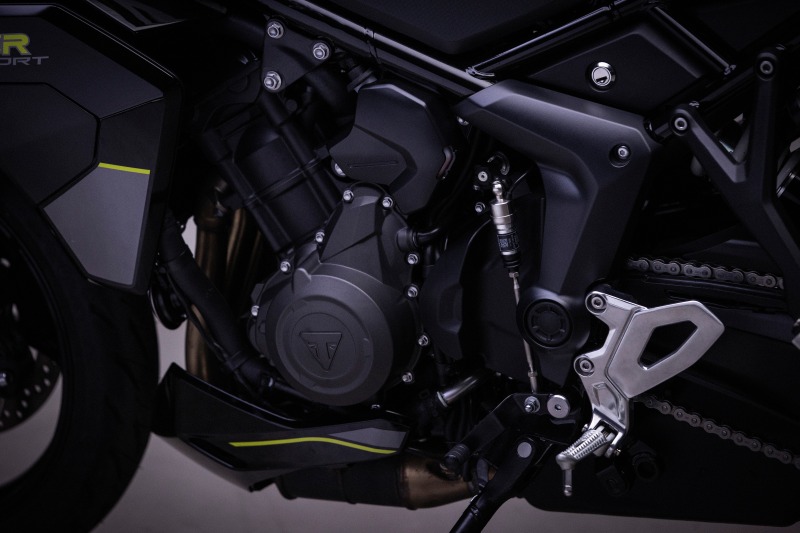 Triumph Tiger Sport 800.