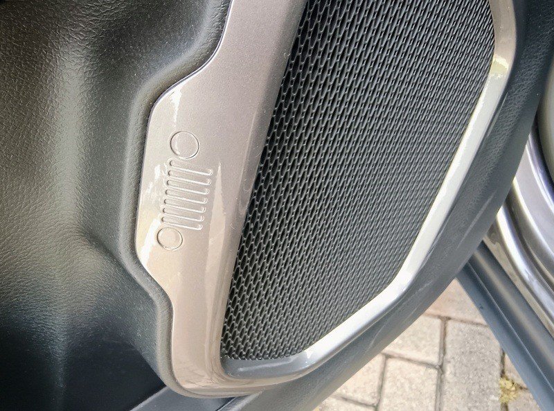 Jeep Renegade Sport Altitude.
