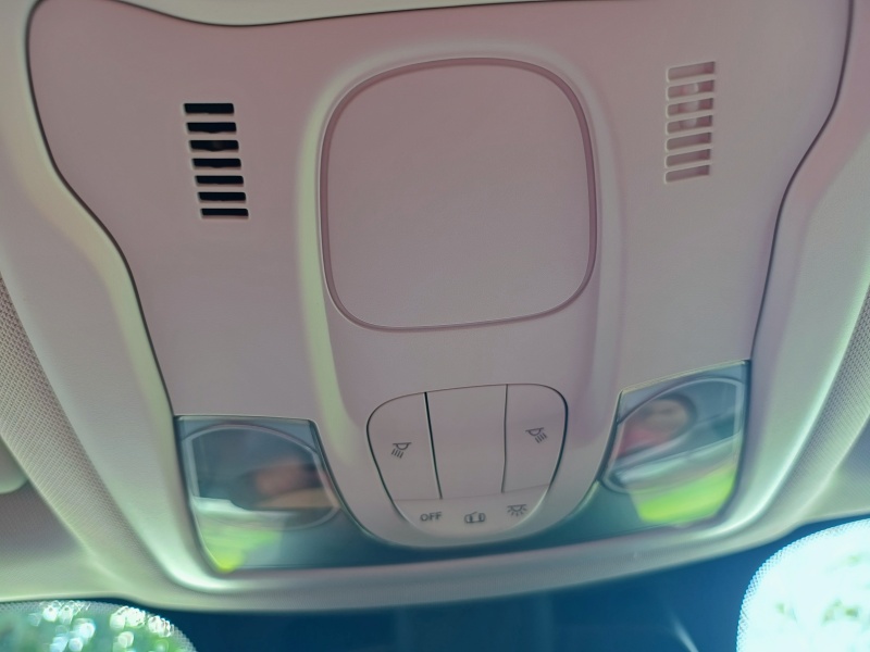 Jeep Renegade Sport Altitude.