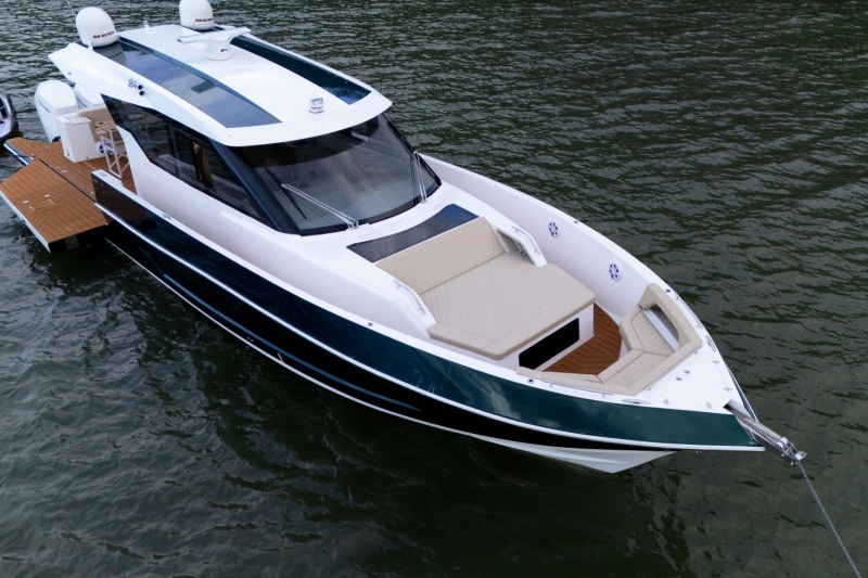 Fishing 510 Super Sport.