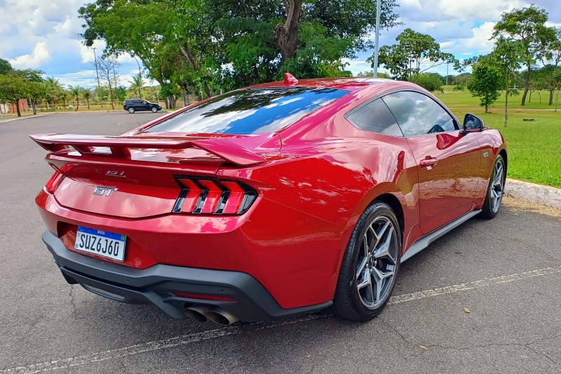 Ford Mustang GT Performance.