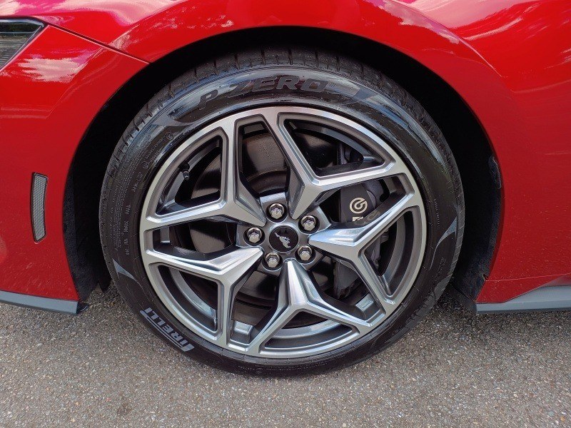 Ford Mustang GT Performance.