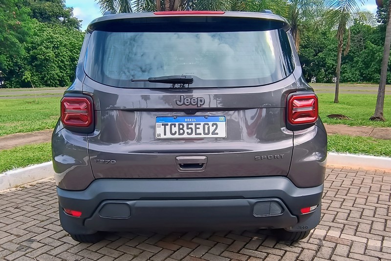Jeep Renegade Sport Altitude.