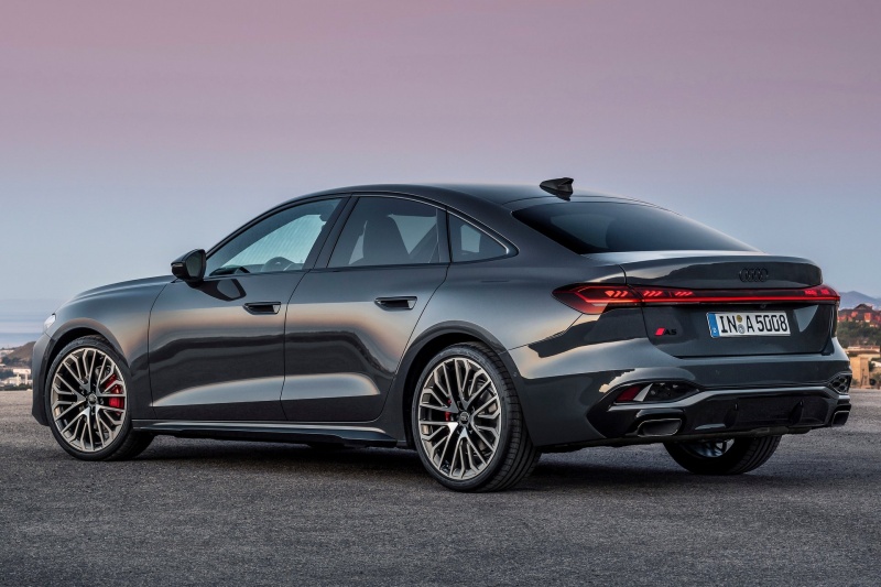Audi A5 Sedan.