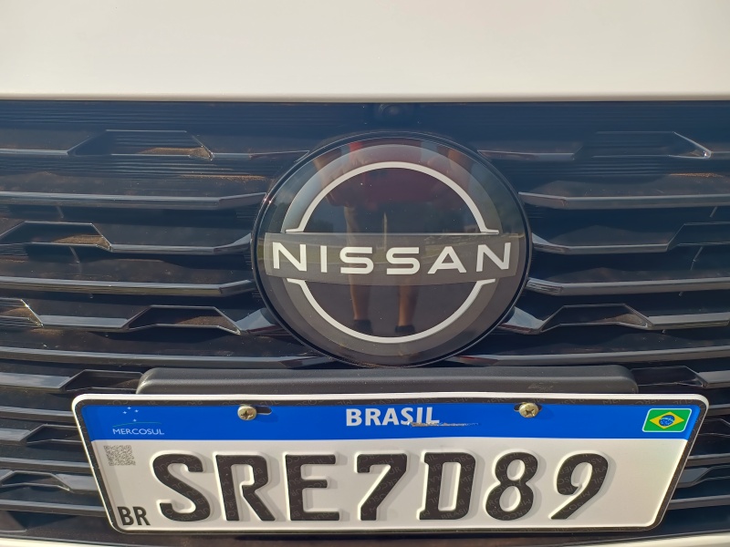 Nissan Sentra Exclusive.