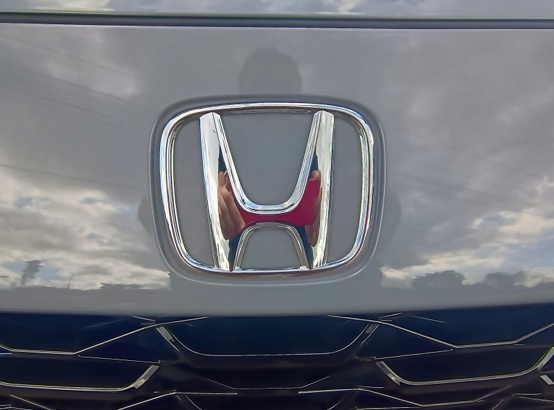 Honda ZR-V.