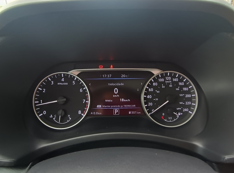 Nissan Sentra Exclusive.