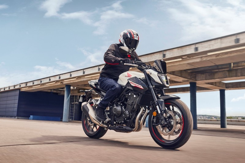 Honda CB 500 Hornet.