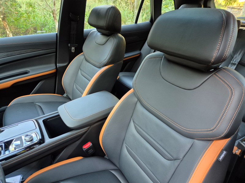 Ford Territory.