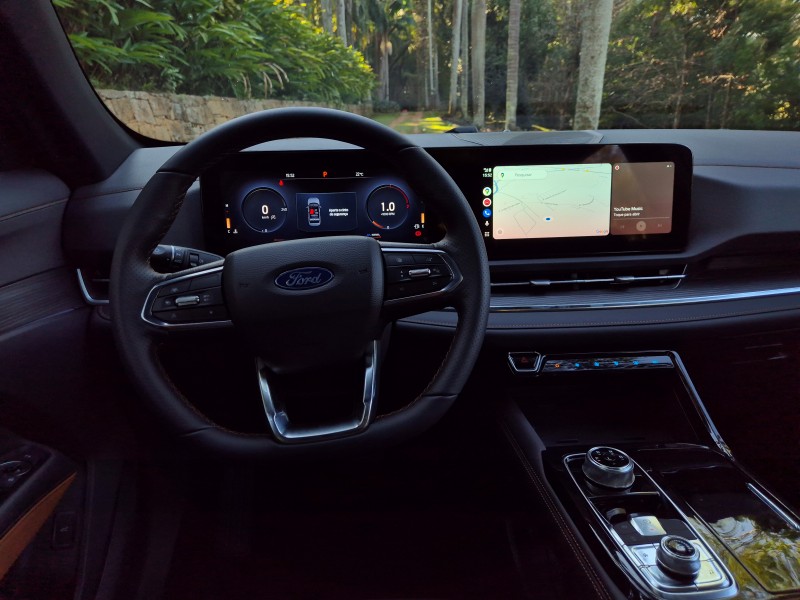 Ford Territory.