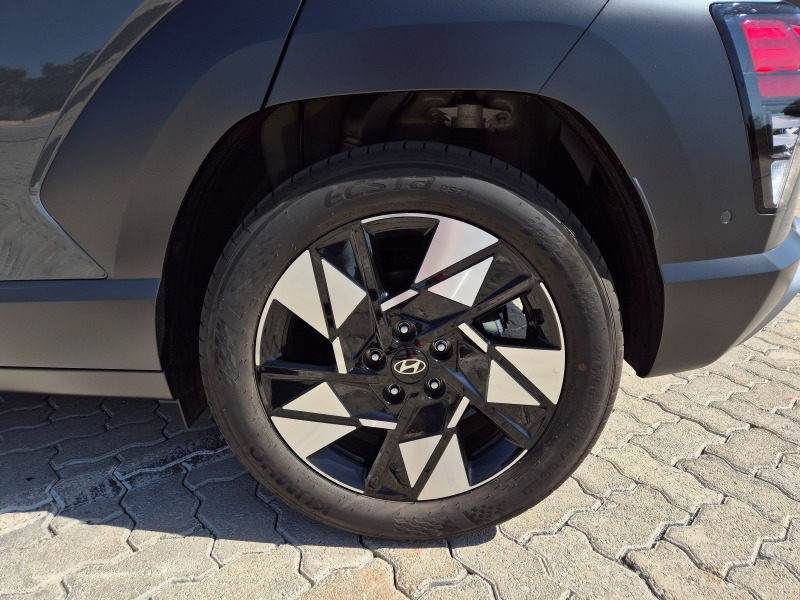 Hyundai Kona.