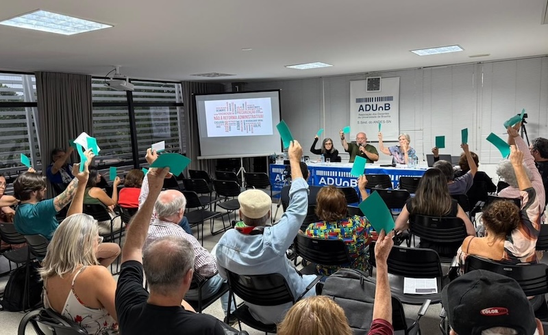 Assembleia da Adunb, associação dos professores da UnB. Foto: Adunb