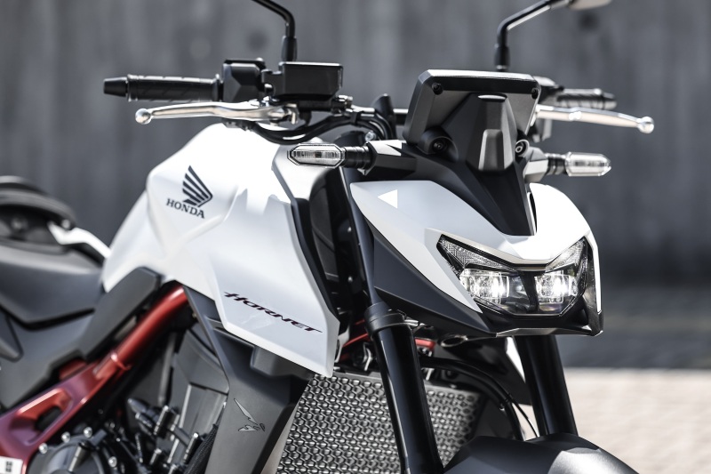 Honda CB750 Hornet.