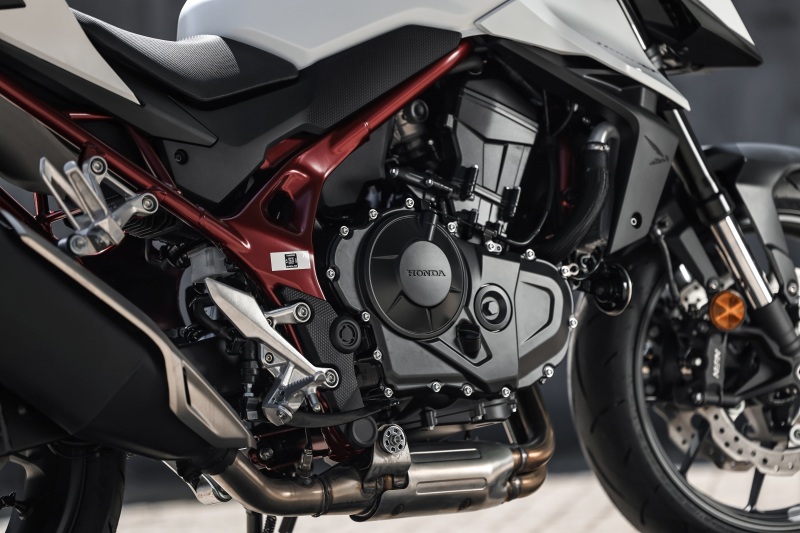 Honda CB750 Hornet.