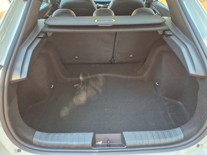 Fiat Fastback Impetus Hybrid.