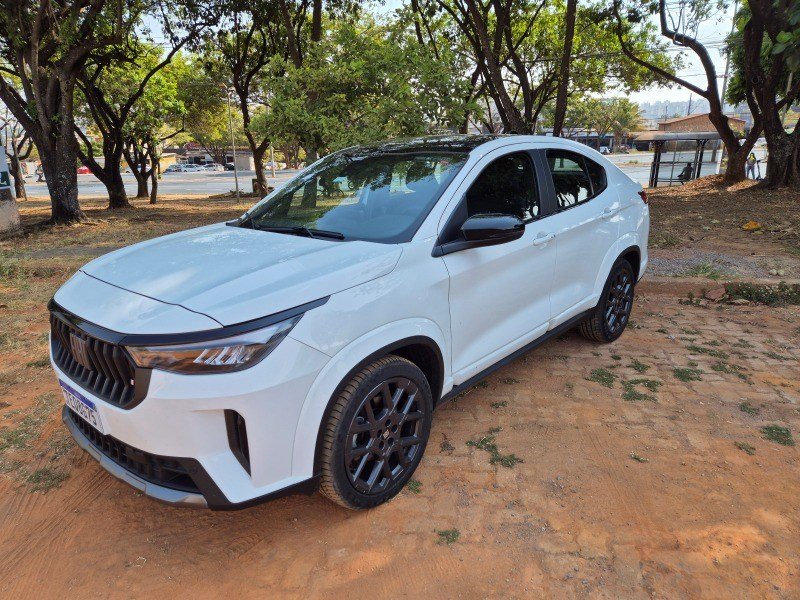 Fiat Fastback Impetus Hybrid.