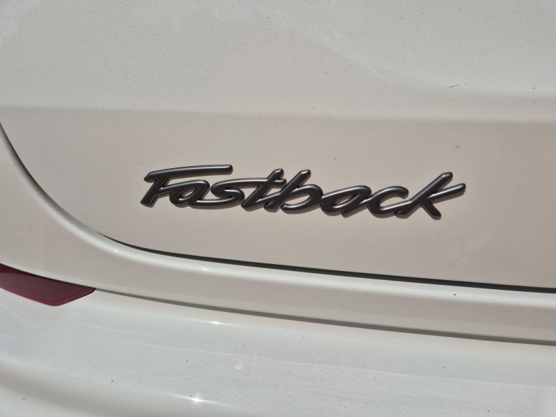 Fiat Fastback Impetus Hybrid.