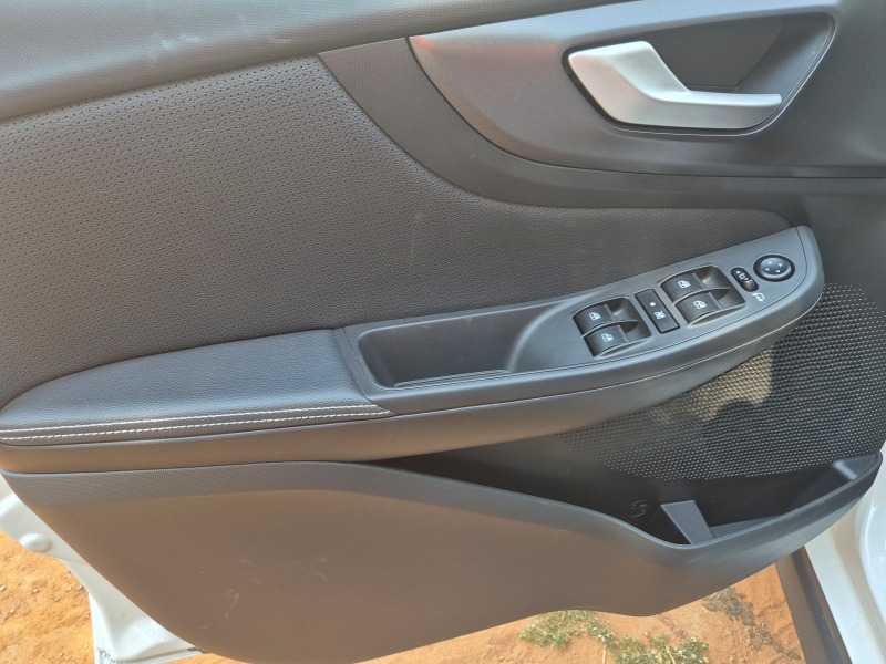 Fiat Fastback Impetus Hybrid.
