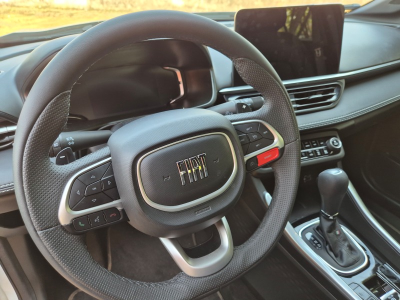 Fiat Fastback Impetus Hybrid.