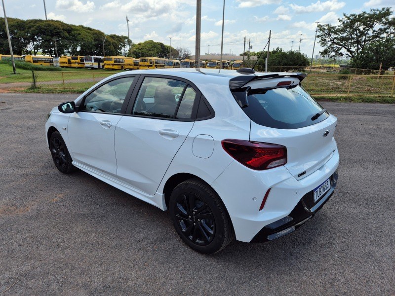 Chevrolet Onix RS 2026.