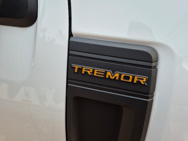 Ford Maverick Tremor.