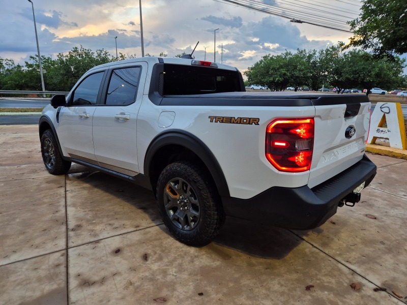Ford Maverick Tremor.