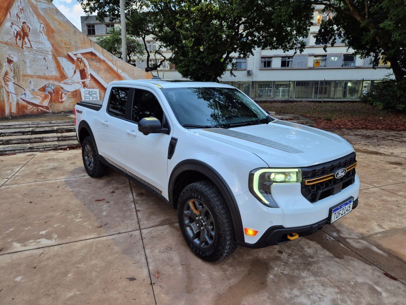Ford Maverick Tremor.