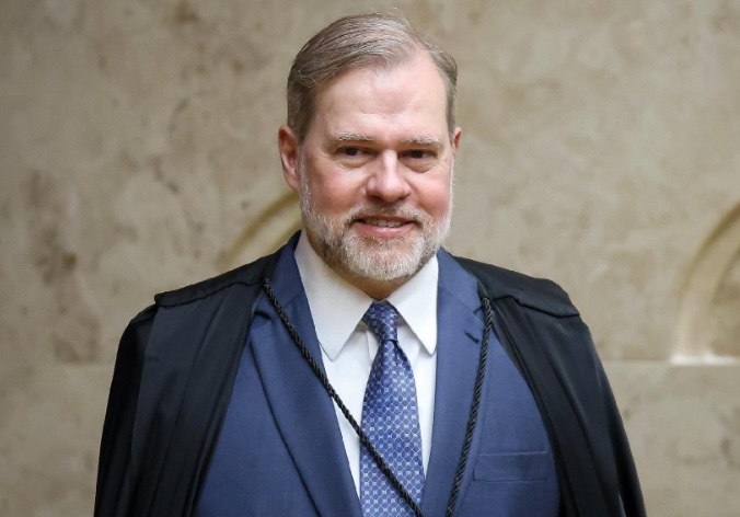 Lula tentou, mas não enterrou Toffoli; agora terá de aguentar