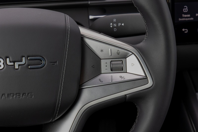 BYD Atto 8.