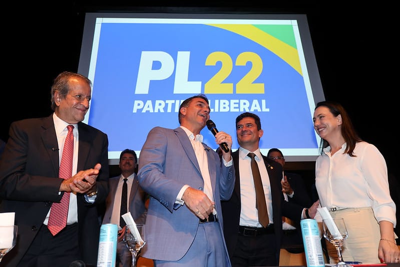 ​Sergio Moro lidera a disputa pelo governo do Paraná