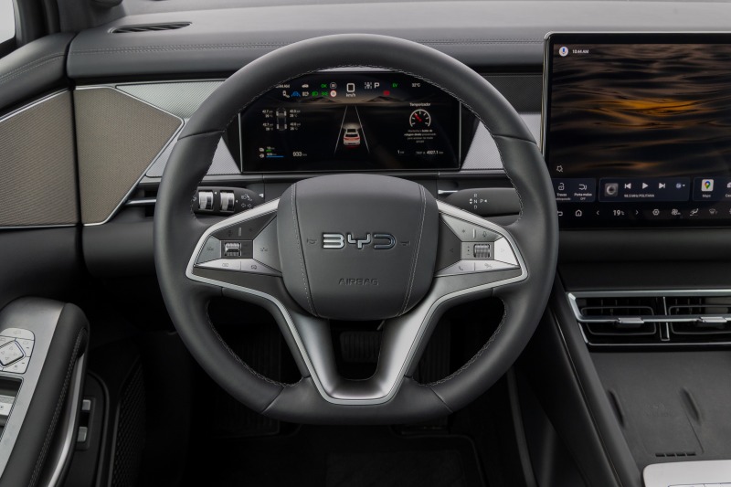 BYD Atto 8.