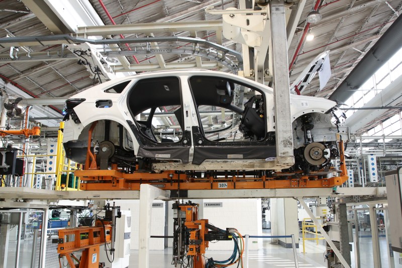 Linha de produção Volkswagen.