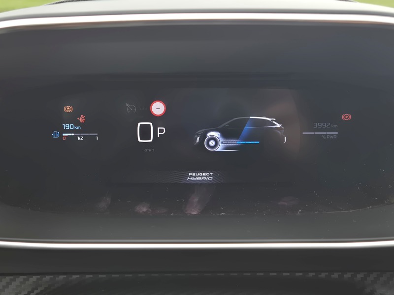 Peugeot 208 GT Hybrid.