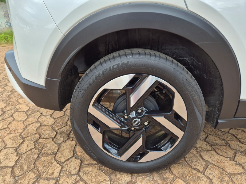Nissan Kait.