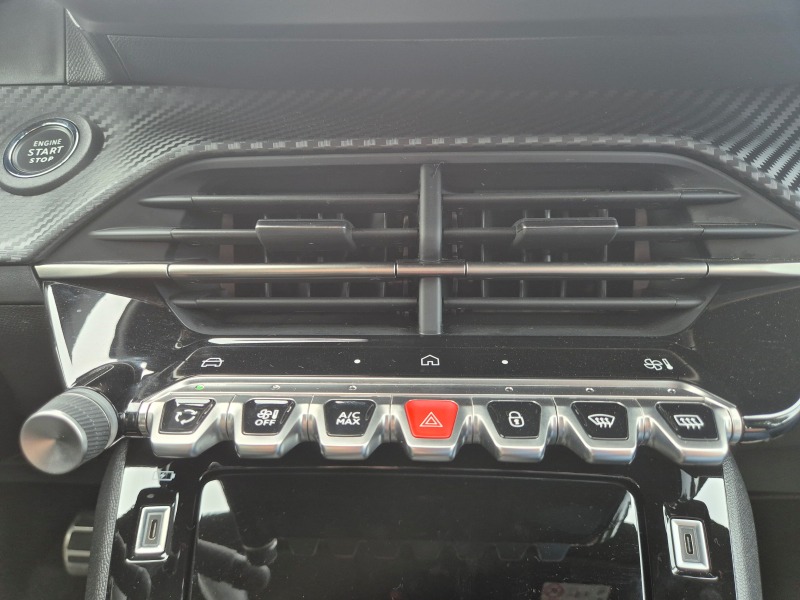 Peugeot 208 GT Hybrid.